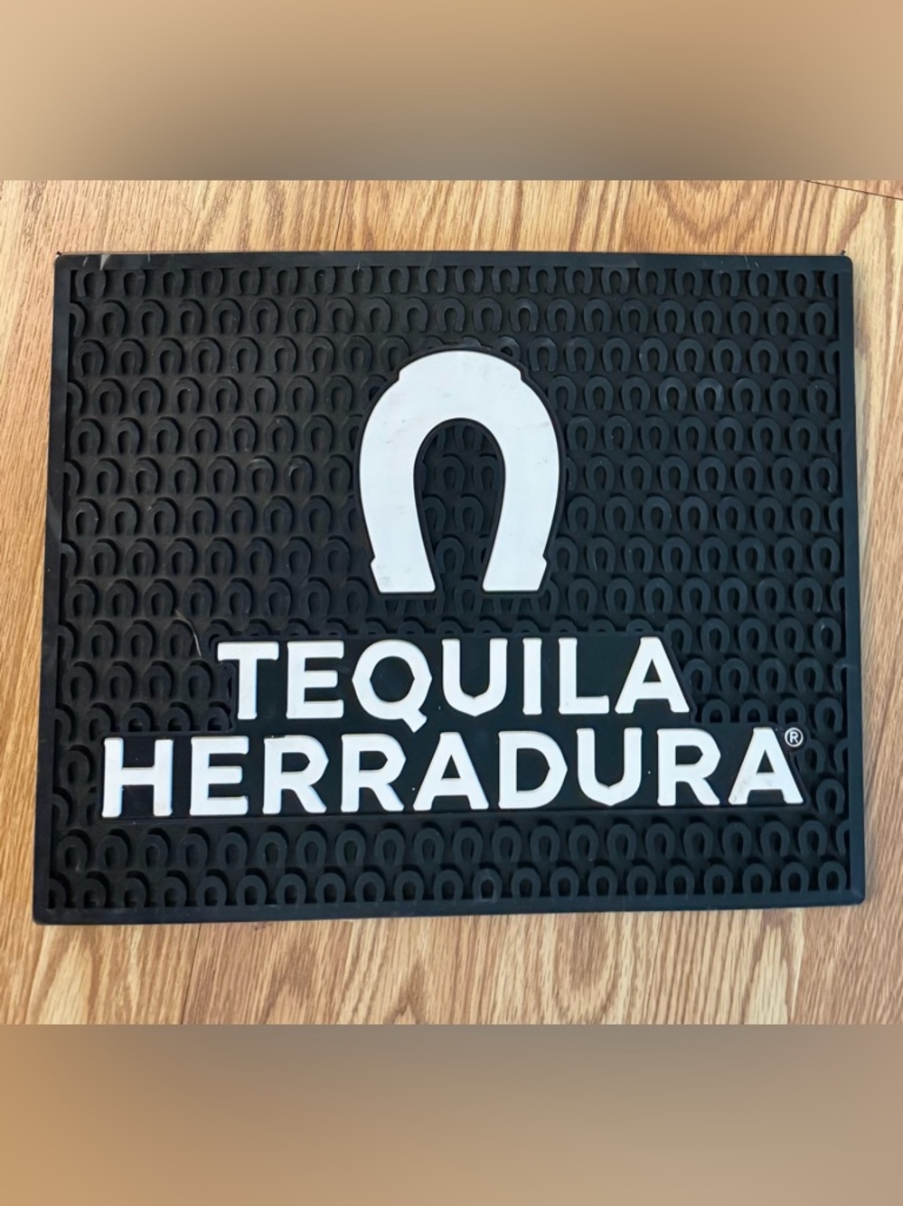 NWOT Herradura Tequila Horseshoe Drink Black Rubber Drip Mat 14”x 11” Barware